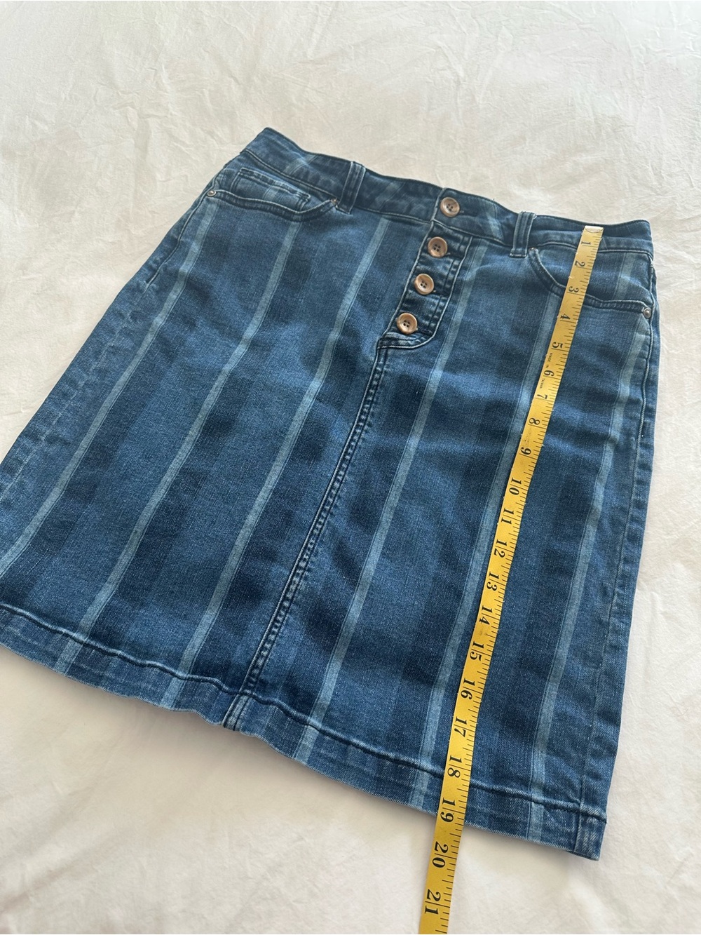 Velvet Heart Blue Striped Button-Front Denim Skirt, size 29 - Picture 11 of 12